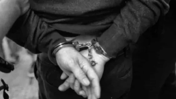 Cayó 'Pelomono', concuñado de alias Chiquito Malo y cabecilla financiero del Clan del Golfo Cayó 'Pelomono', concuñado de alias Chiquito Malo y cabecilla financiero del Clan del Golfo