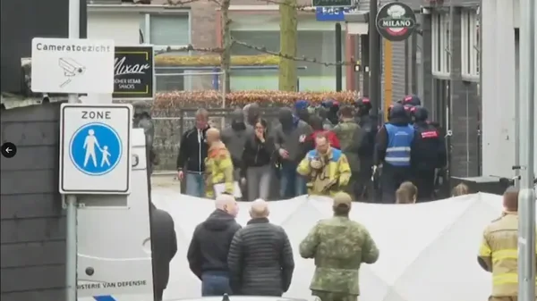 Autoridades detienen a un sospechoso por toma de rehenes en una cafetería en Países Bajos