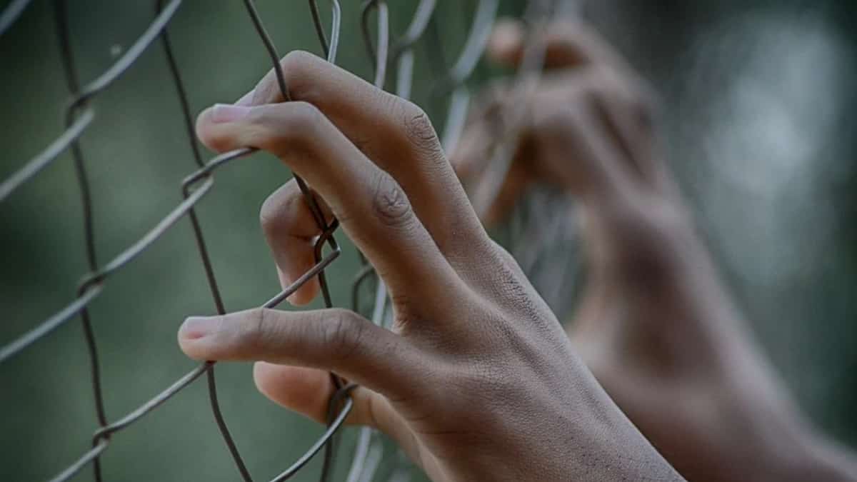 A la cárcel policía que abusó de niña de 12 años en Caldas