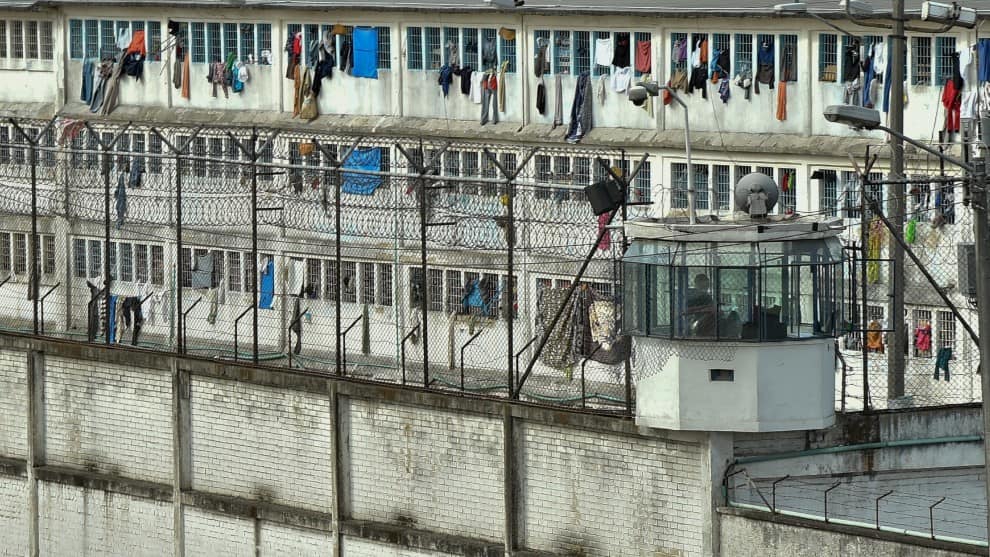 Veintitrés muertos en La Modelo tras intento masivo de fuga: Minjusticia