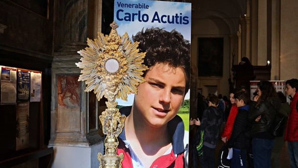 Beatifican en Asís a Carlo Acutis, el primer "influencer" de la Iglesia Beatifican en Asís a Carlo Acutis, el primer "influencer" de la Iglesia