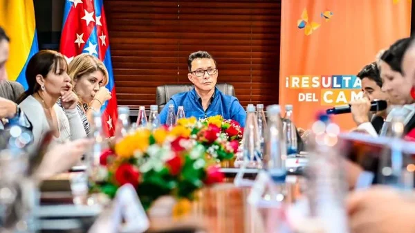 Carlos Caicedo renunció a la Gobernación de Magdalena