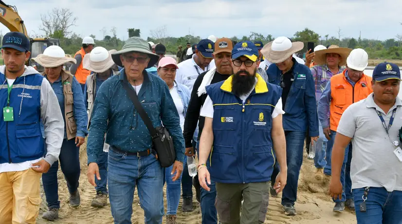 Foto: UNGRD Carlos Carrillo, director de la UNGRD, reveló el nuevo problema de los tanques de La Guajira.