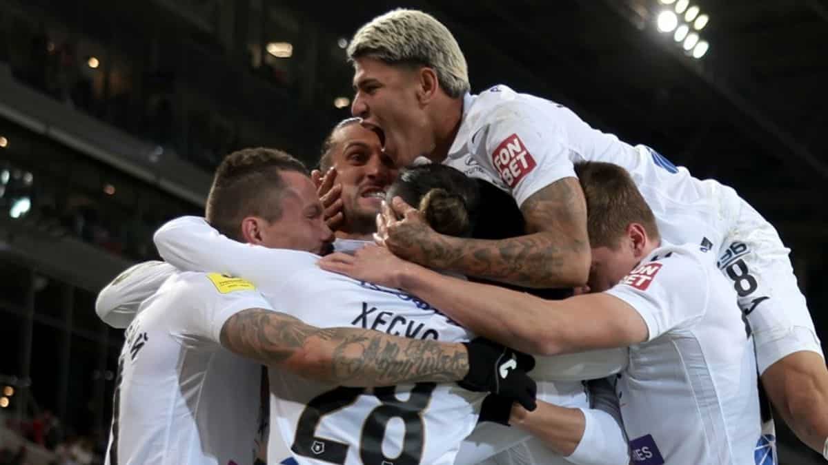 Jorge Carrascal debutó con CSKA de Moscú en el clásico ante Spartak