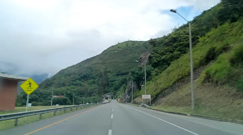Carreteras en Colombia