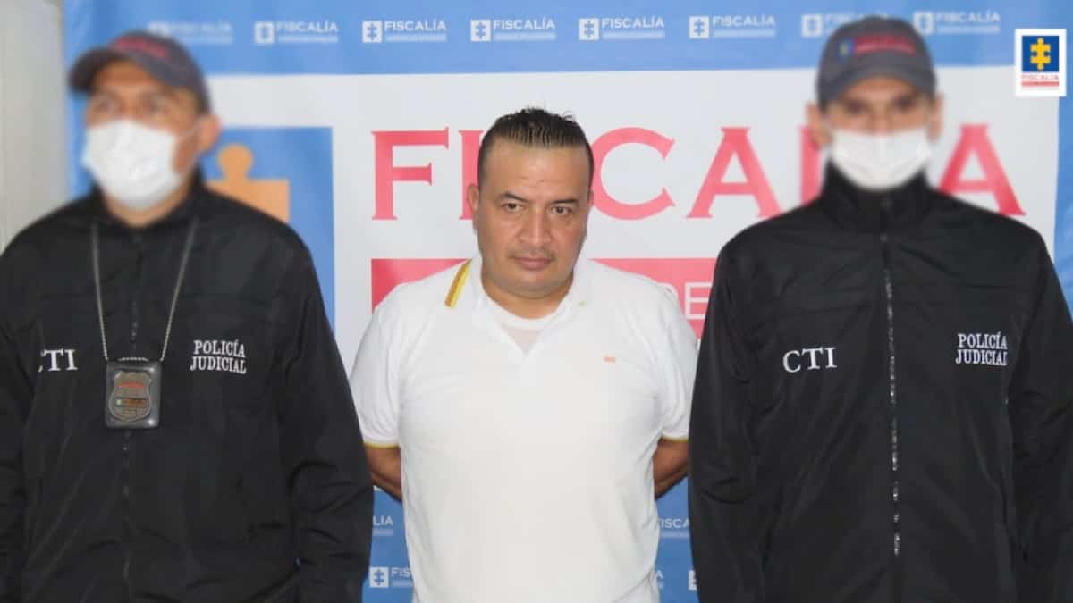 Detenido presunto abusador sexual de adolescente de 17 años.