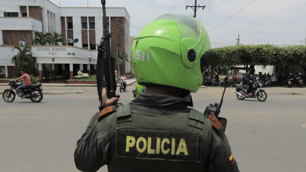 Los cinco policías realizaban acciones de control contra robo de hidrocarburos. Foto: AFP