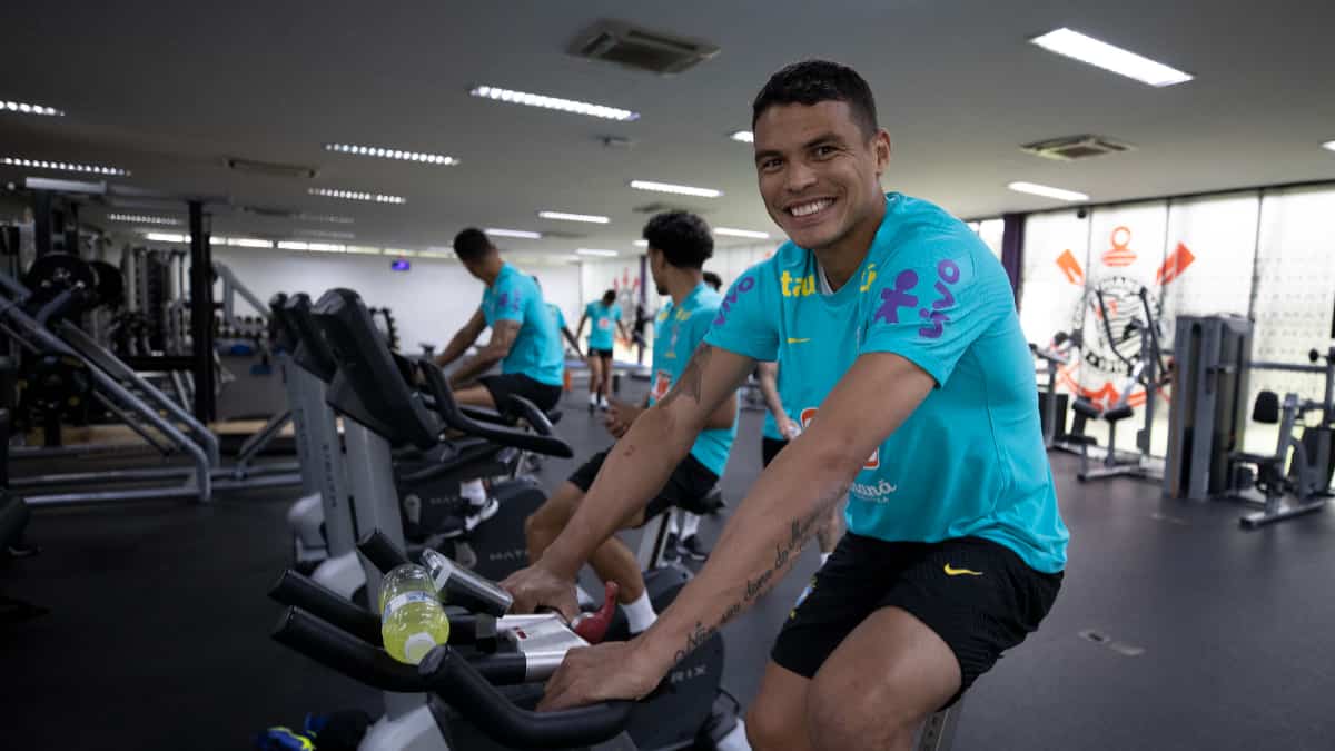 Primer entrenamiento de Brasil previo a enfrentar a Colombia