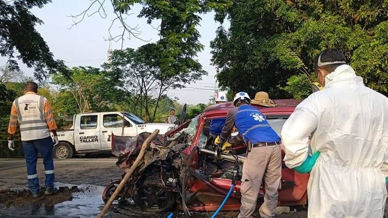 Accidente automovilístico en Magdalena
