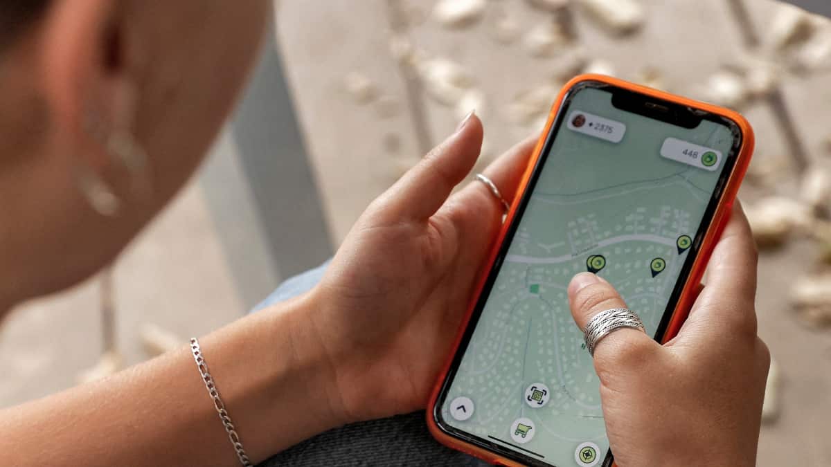 Gobierno regulará el uso de celulares en estudiantes de colegios