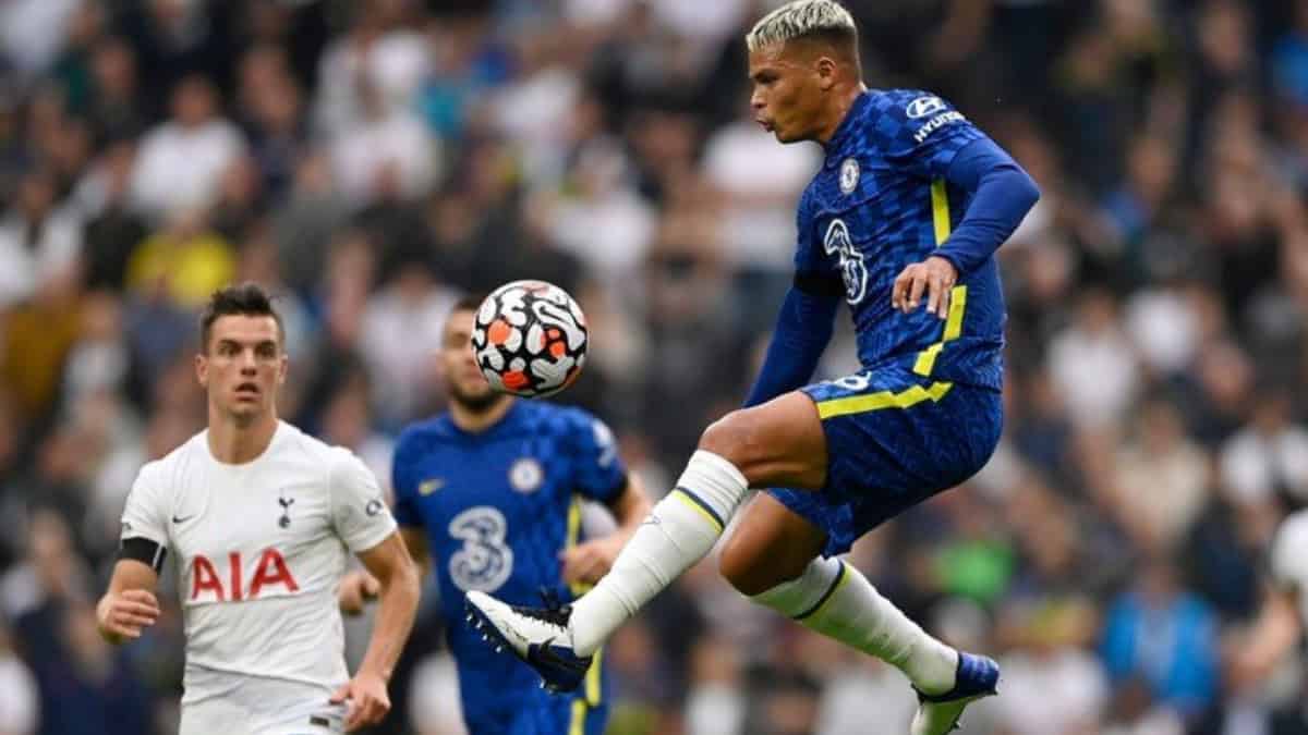 Chelsea-Tottenham y Liverpool-Arsenal semifinales de la Copa de Liga