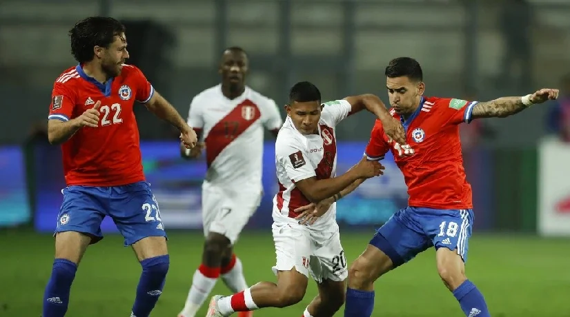 Chile y Perú se enfrentarán este jueves por la tercera jornada de la eliminatoria camino al Mundial de 2026.