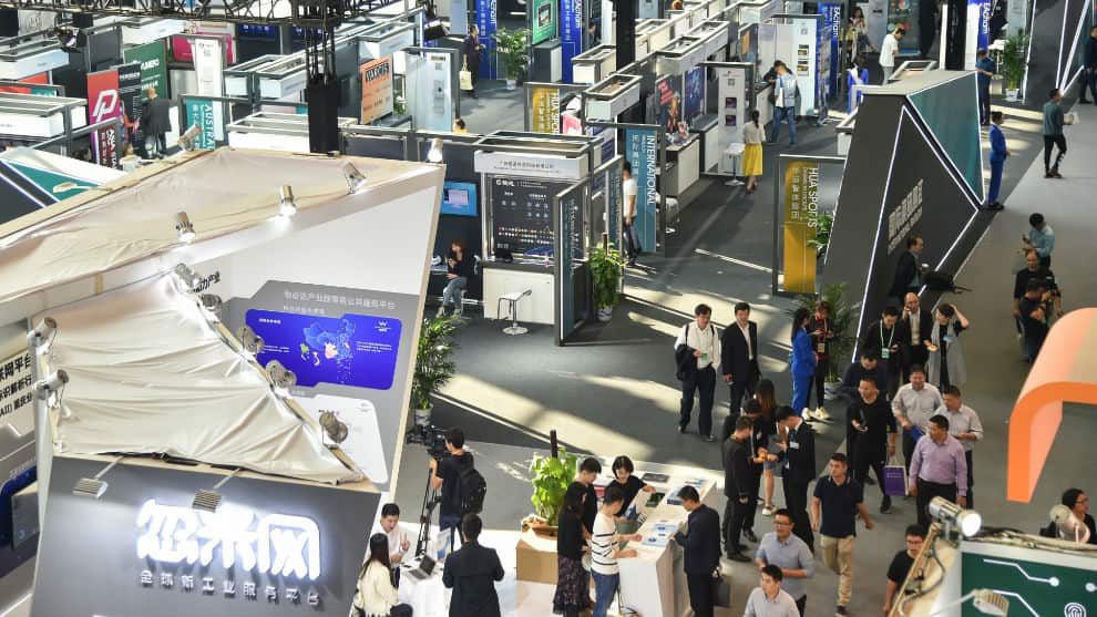 El desarrollo de internet en China se ha hecho al abrigo de una "gran muralla informática" que bloquea el acceso de gigantes estadounidenses como Google, YouTube, Twitter