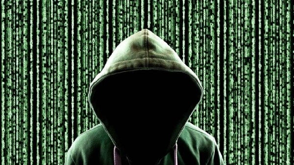 Alerta por nueva estafa por mensaje de texto que se dispara con la prima de junio