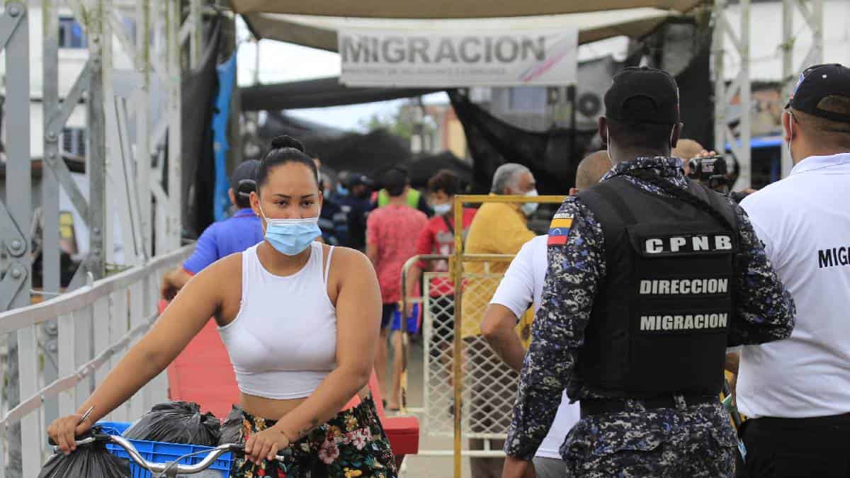 Colombia cerrará fronteras del 10 al 13 de marzo por elecciones