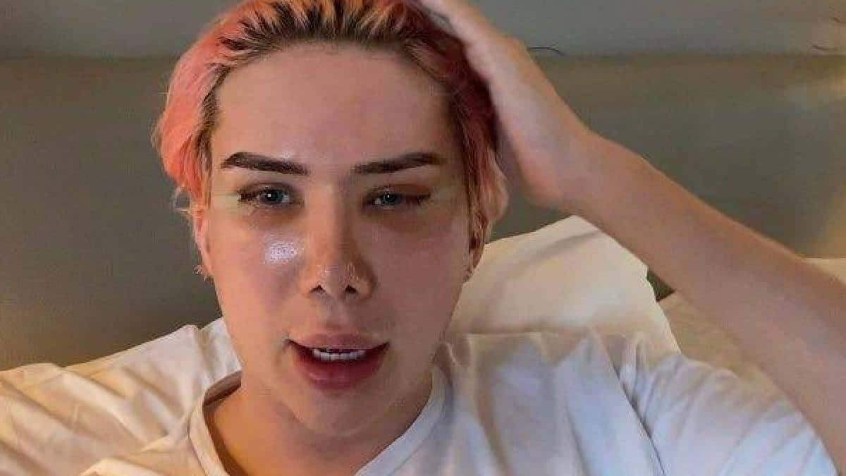 Influencer se hizo 30 cirugías para parecer coreano