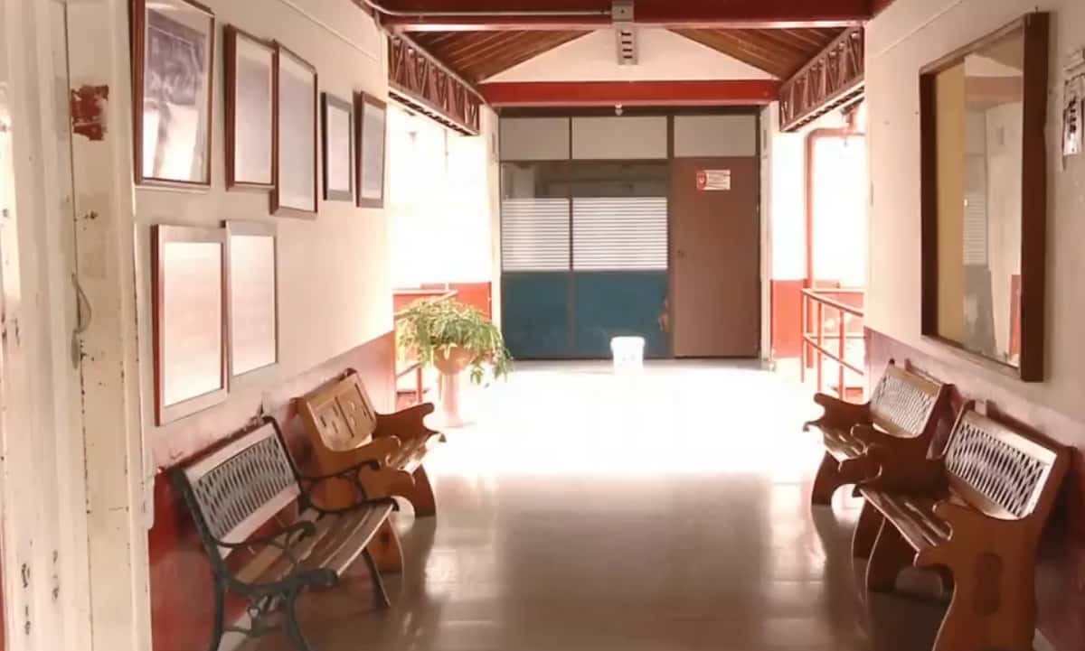 Malas condiciones en colegio evitan que estudiantes asistan a clases