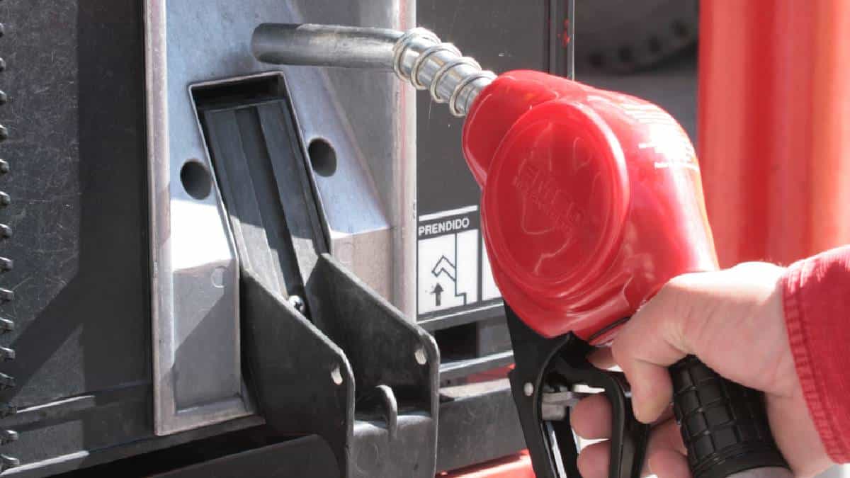 Durante los últimos cuatro meses el costo del combustible se ha mantenido en promedio