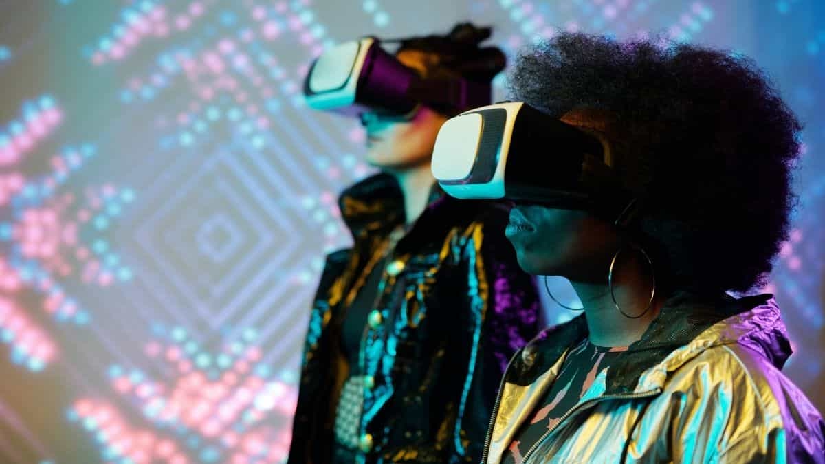 Compran un terreno virtual por más de 2 millones de dólares