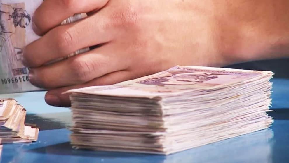 Condenan a funcionarios de la Dian por fraude de más de $16.500 millones