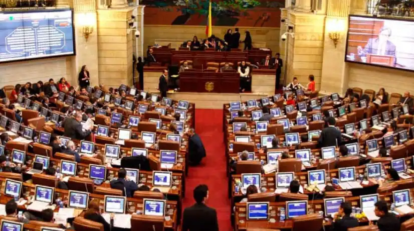 Foto: Archivo No se le puede exigir a las mujeres denuncias puntuales y nombres puntuales; no se puede revictimizar