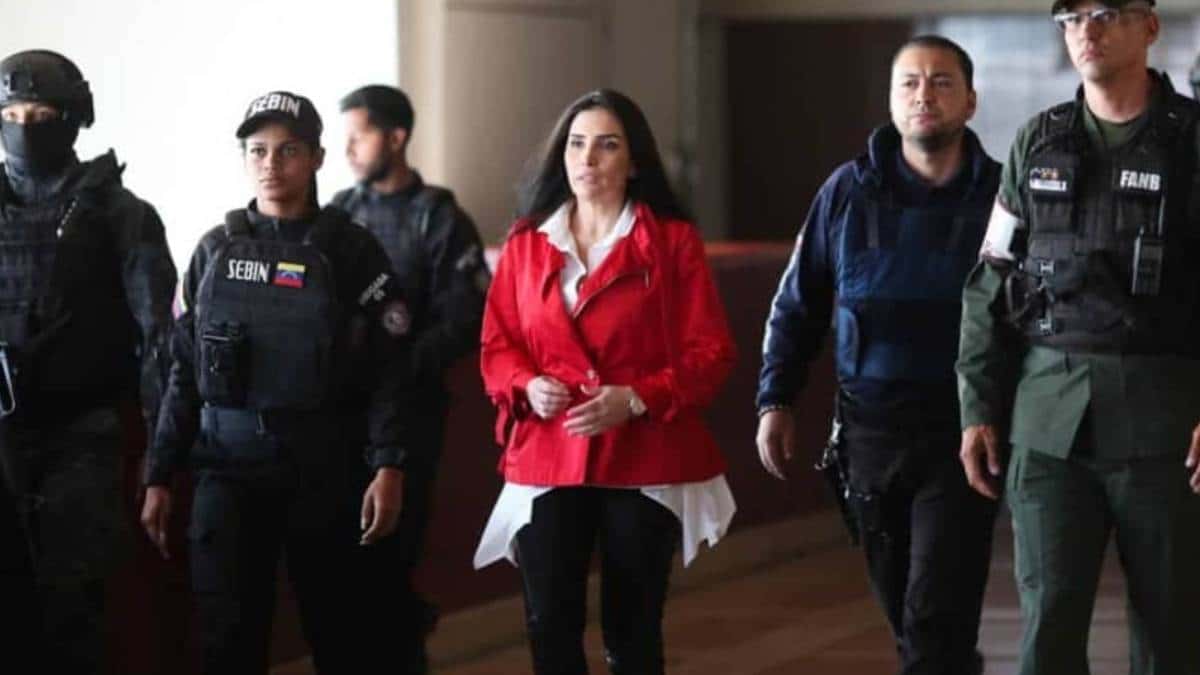 Contralora estrella designada contra la corrupción resultó salpicada por Aida Merlano