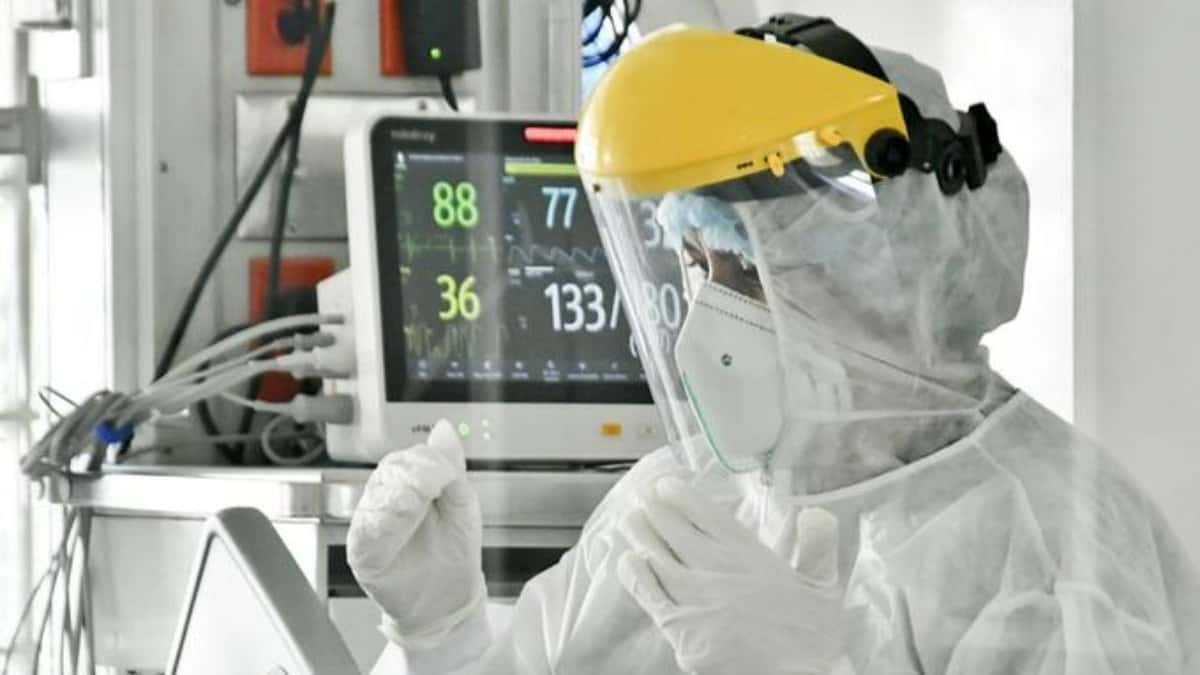 Foto: AFP. Antioquia extiende alerta roja hospitalaria por covid hasta junio 15.