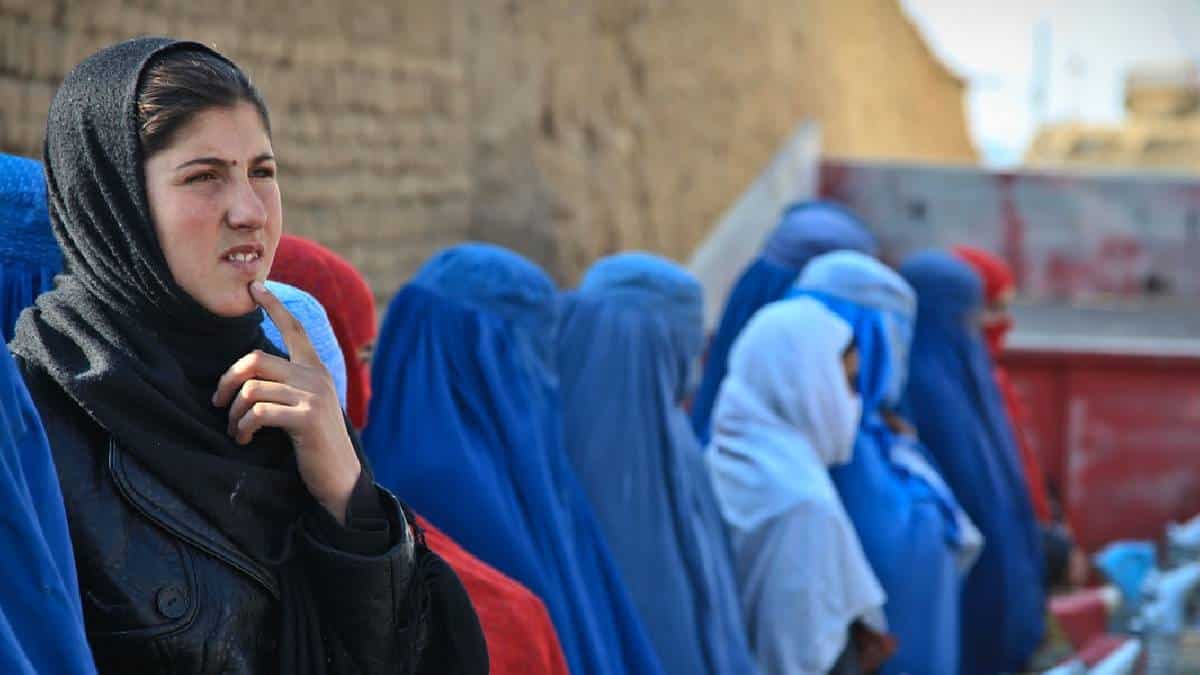 Más de la mitad de la población afgana al borde de crisis alimentaria