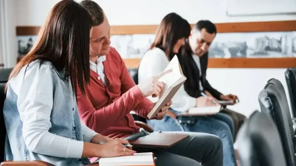 Alertas en Medellín por huecos financieros en auxilios económicos para la educación universitaria