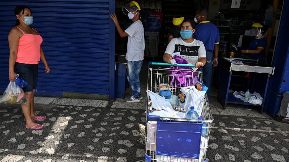 Tres líneas de acción para enfrentar crisis, según el exministro de Hacienda