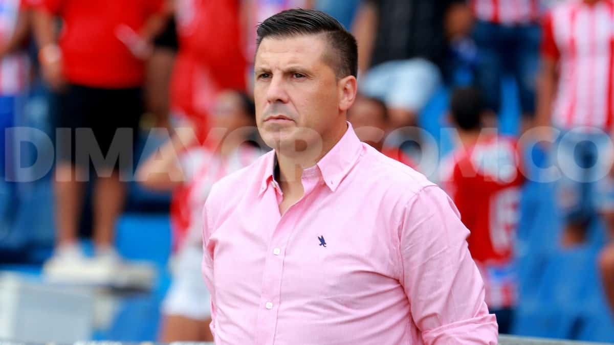 Martín Arzuaga contra Juan Cruz Real por presente Junior