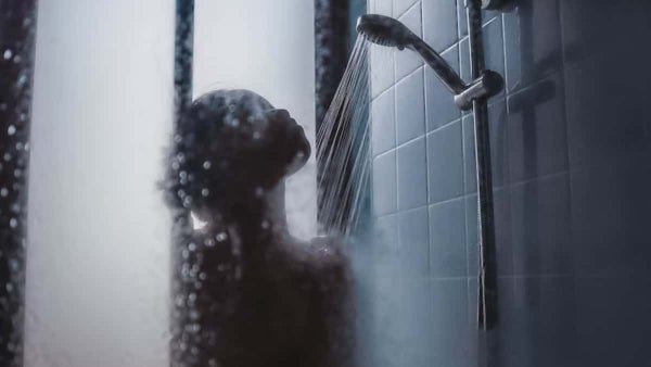 Ducha caliente: ¿cuál es la mejor hora para tomarla? Ducha caliente: ¿cuál es la mejor hora para tomarla?