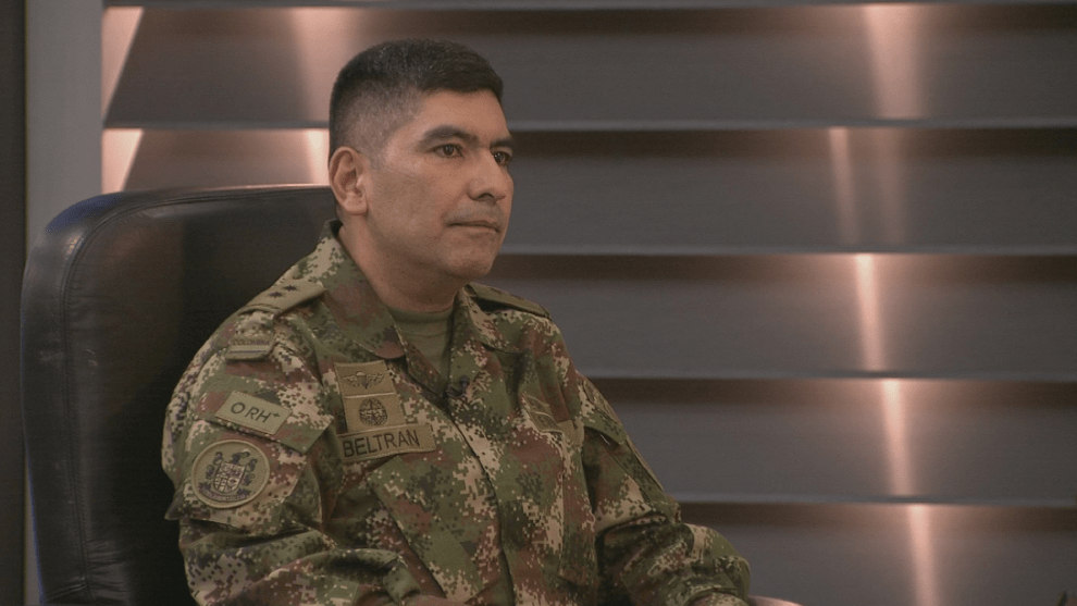 Lucha contra grupos armados ilegales: Cuarta División del Ejército y la defensa suroriente del país