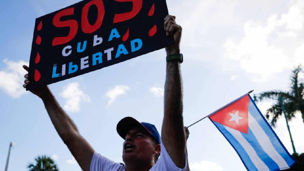 Gobierno cubano busca aliviar escasez de alimentos tras protestas