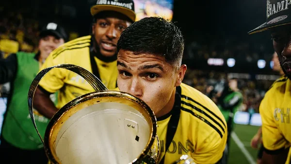 'Cucho' Hernández no contuvo su emoción tras ganar la MLS Cup: "Se lo dedico a mi familia"