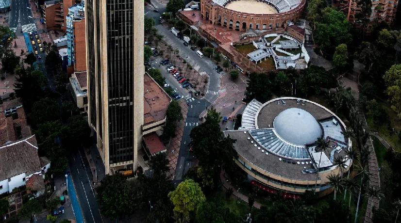 En Bogotá se realiza la Cumbre Juvenil de las Américas, un evento para mejorar el futuro con oportunidades