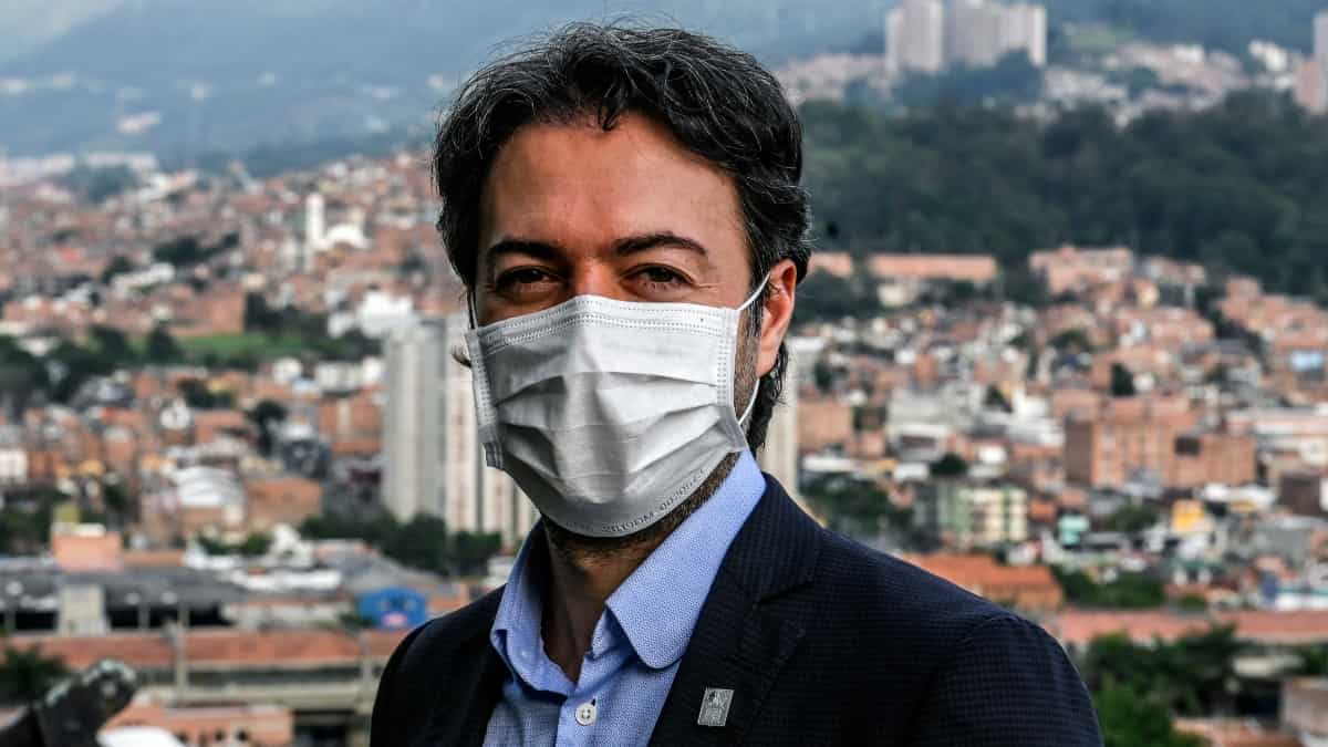 Daniel Quintero afirma que “más del 60% de firmas de su revocatoria no son de Medellín”