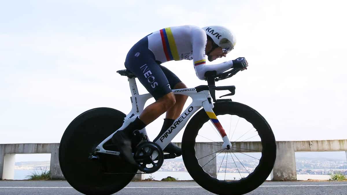 Vuelta al País Vasco: Roglic ganador etapa 1 y Daniel Martínez, posición 11