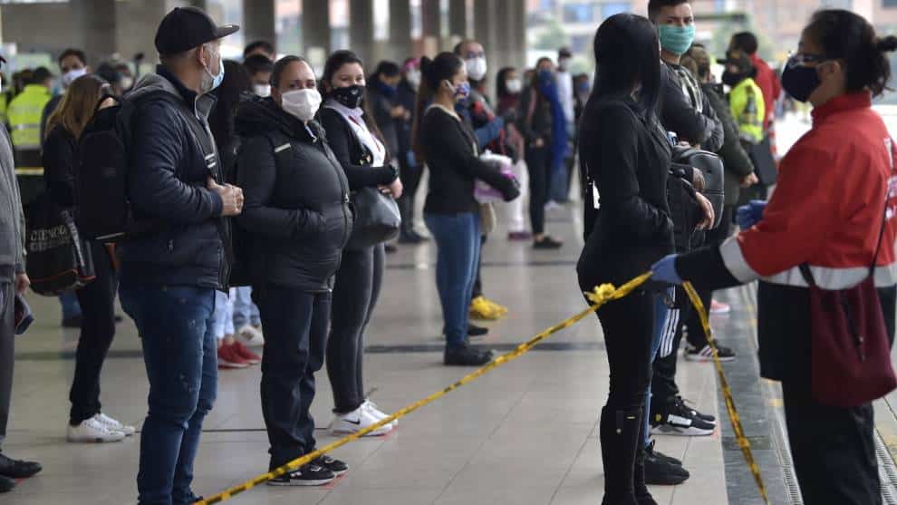 Este es el decreto con las nuevas medidas que regirán desde este lunes en Bogotá