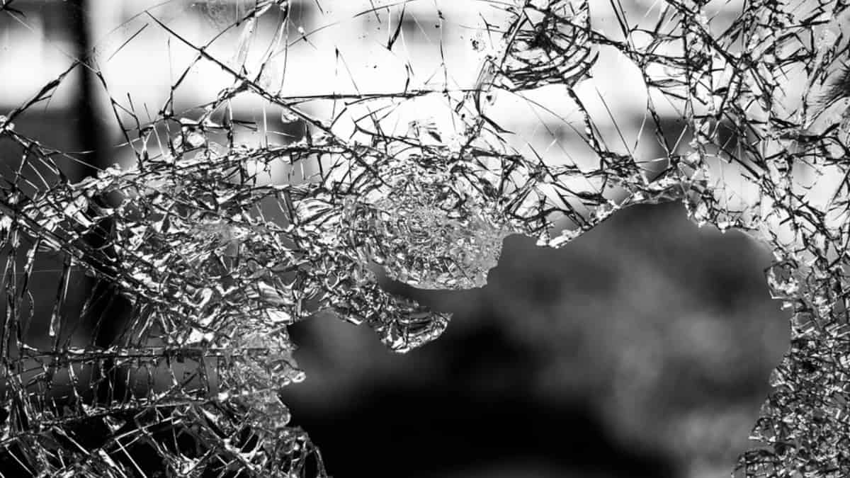 Derrumbe dejó 7 heridos en vía de Antioquia