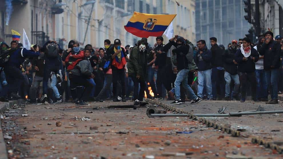 Al menos 200 detenidos durante protestas en Ecuador