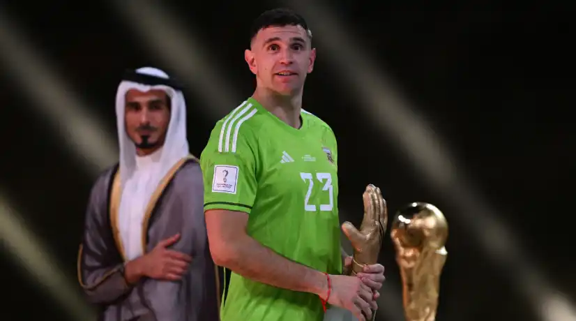 Video: El gesto obsceno de ‘Dibu’ Martínez por el que es criticado en Catar 2022