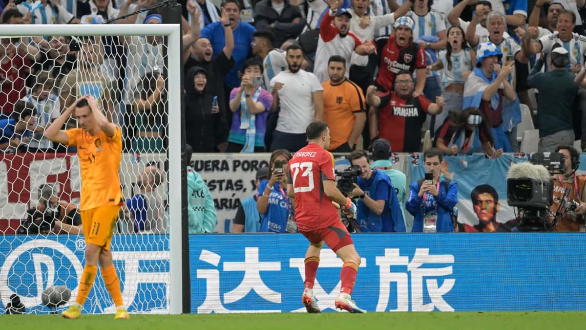 Dibu Martínez, penales Países Bajos-Argentina: Catar 2022