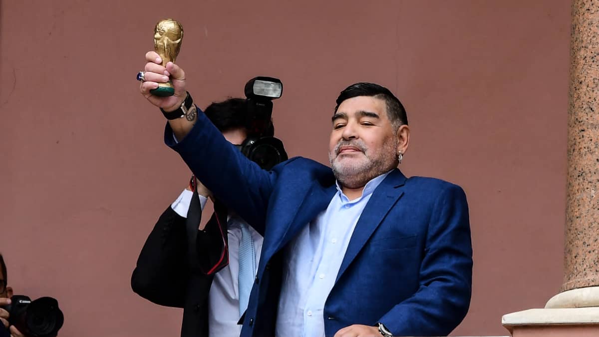 bienes de Maradona salen a subasta a un año de su muerte