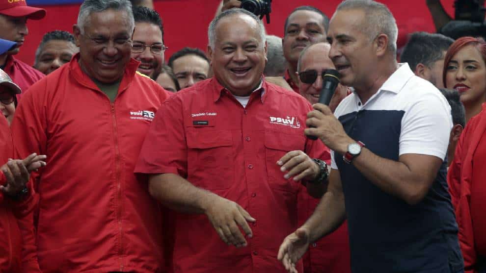 Diosdado Cabello confirma que es positivo para coronavirus