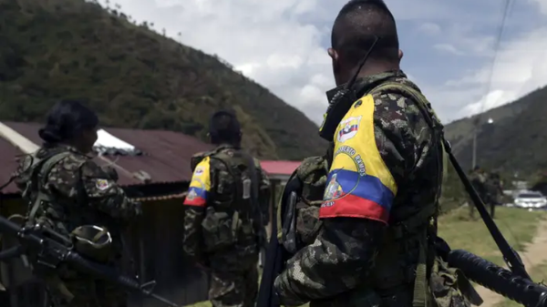 Disidencias de las Farc violaron cese al fuego en 120 ocasiones, según informe de inteligencia Disidencias de las Farc violaron cese al fuego en 120 ocasiones, según informe de inteligencia