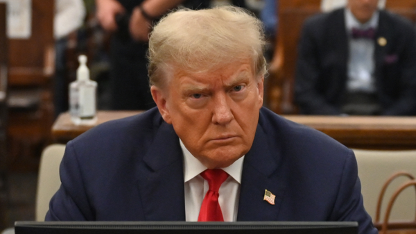 Donald Trump y el pago a exactriz porno: juicio contra el expresidente fue aplazado