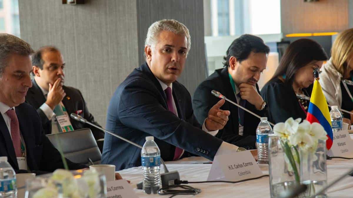 Colombia fue reconocida como líder de transición energética en foro