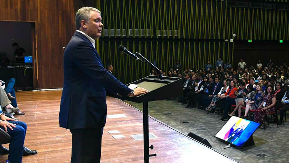 Duque argumentó que de esta manera "al final del año se podrá dar continuidad a la ruta del Gobierno. Foto: Presidencia