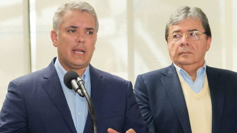 Su anuncio fue previo a su viaje a Estados Unidos, desde el Centro Aéreo de Transporte Militar (CATAM). Foto: Presidencia